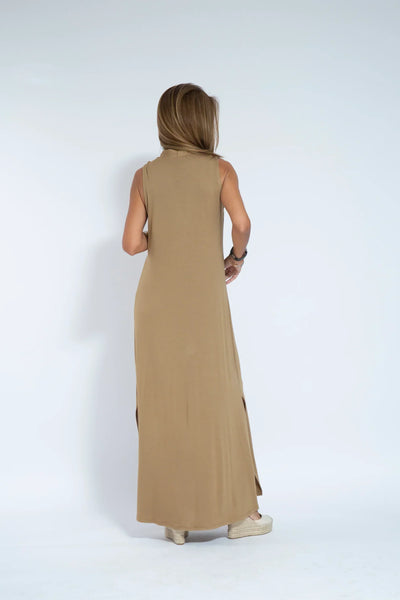 Isabella – Abito lungo ed elegante con scollo a V