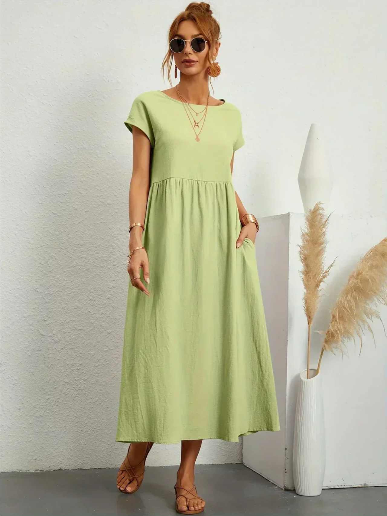 Bente | Elegant kjole med rund hals