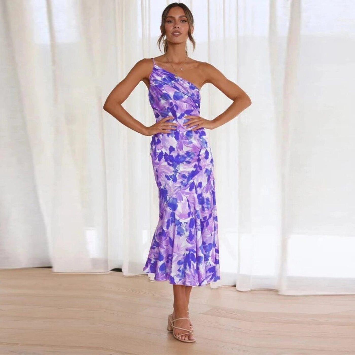 Noemi | Abito floreale in satin