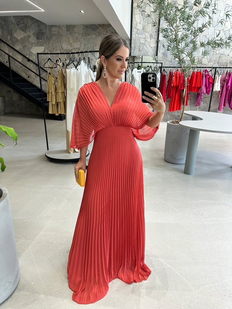 Isabelle | Hide the Belly & Fluid – The Perfect Dress for Summer