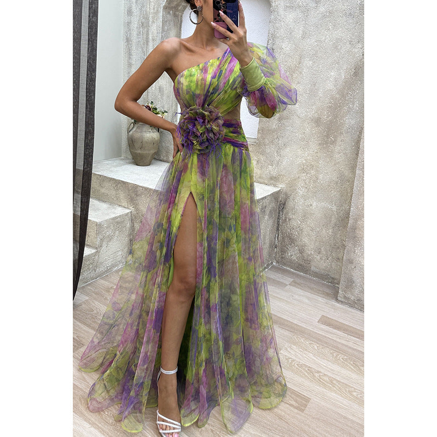 Giulia – Abito Lungo Tie-dye con Spalle Scoperte e Spacco