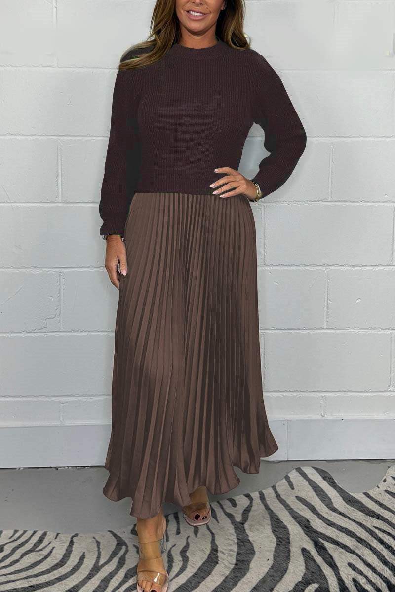 Emilia™ - Long jumper with pleated skirt