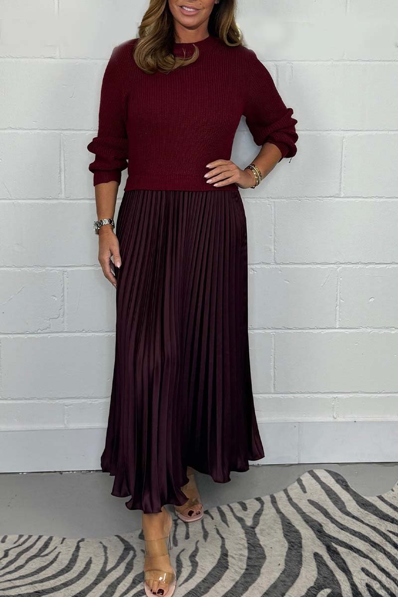 Emilia™ - Long jumper with pleated skirt