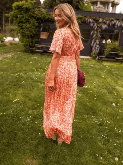 Laila – Ava Maxikjole med V-hals og Blomsterprint