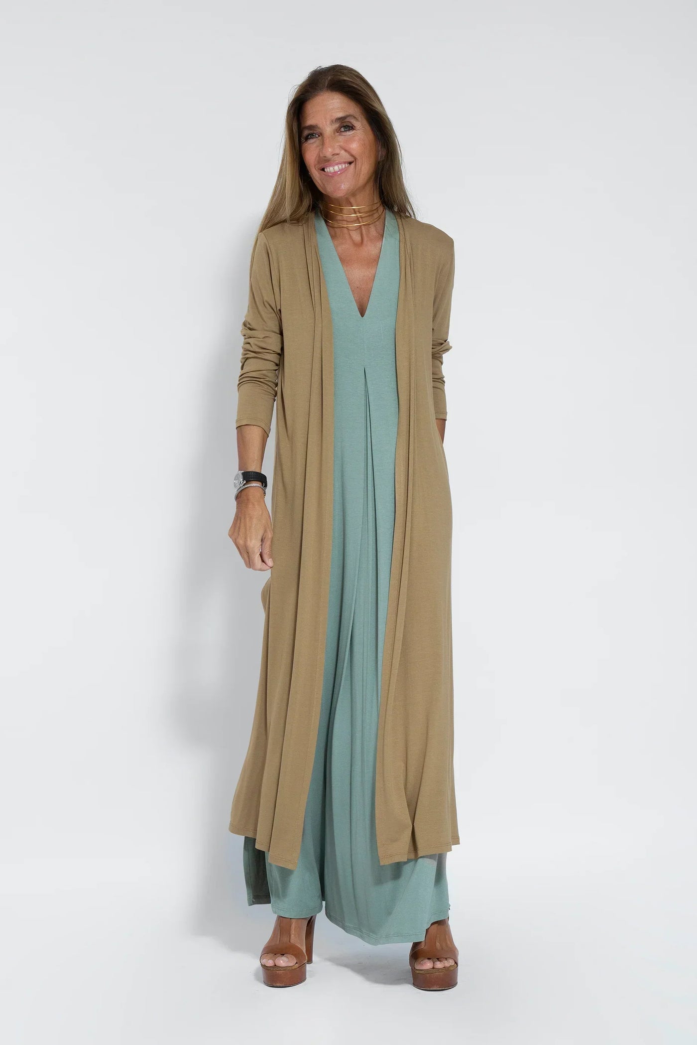 Isabella – Abito lungo ed elegante con scollo a V