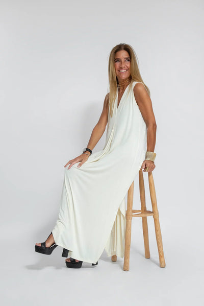 Isabella – Abito lungo ed elegante con scollo a V